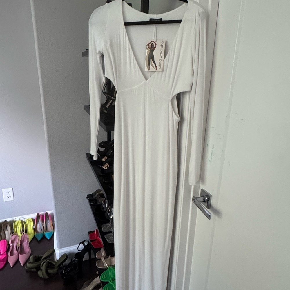 Elegant White Maxi Dress